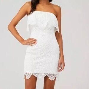 BNWT! BB Dakota RSVP Strapless Ivory Lace Dress Size 10